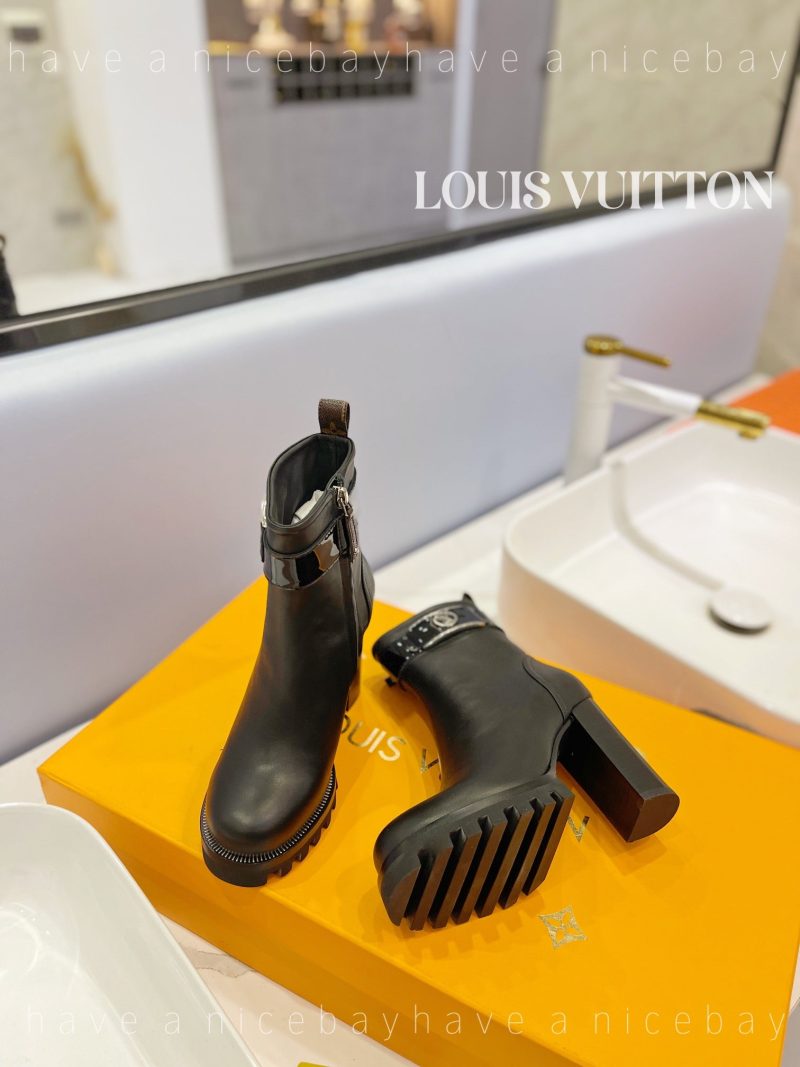 New Collection  LUV BOOTS 033 - Image 2