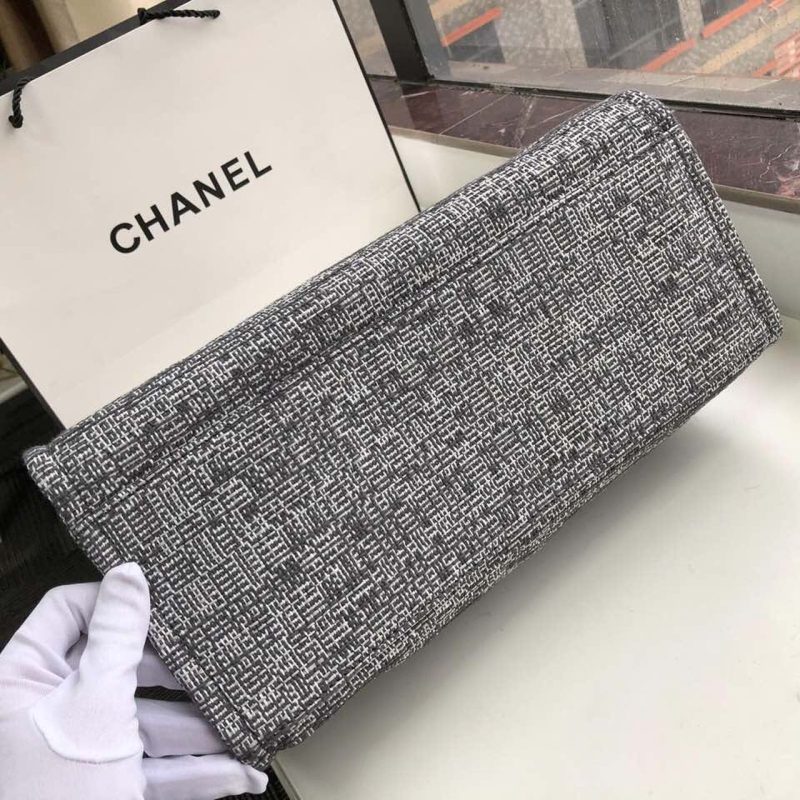CHL Deauville Tote Raffia Canvas Bag Black/White For Women 14.9in/38cm - Image 6
