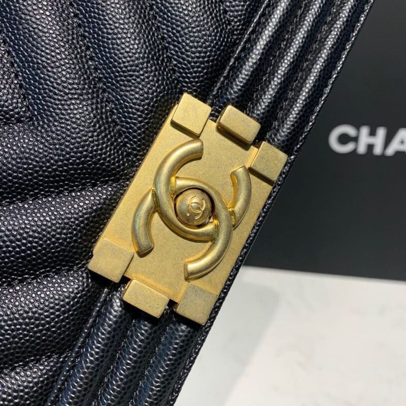 CHL Boy HandBag Black For Women, Women’s Bags, Shoulder And Crossbody Bags 9.8in/25cm A67086 - Image 8