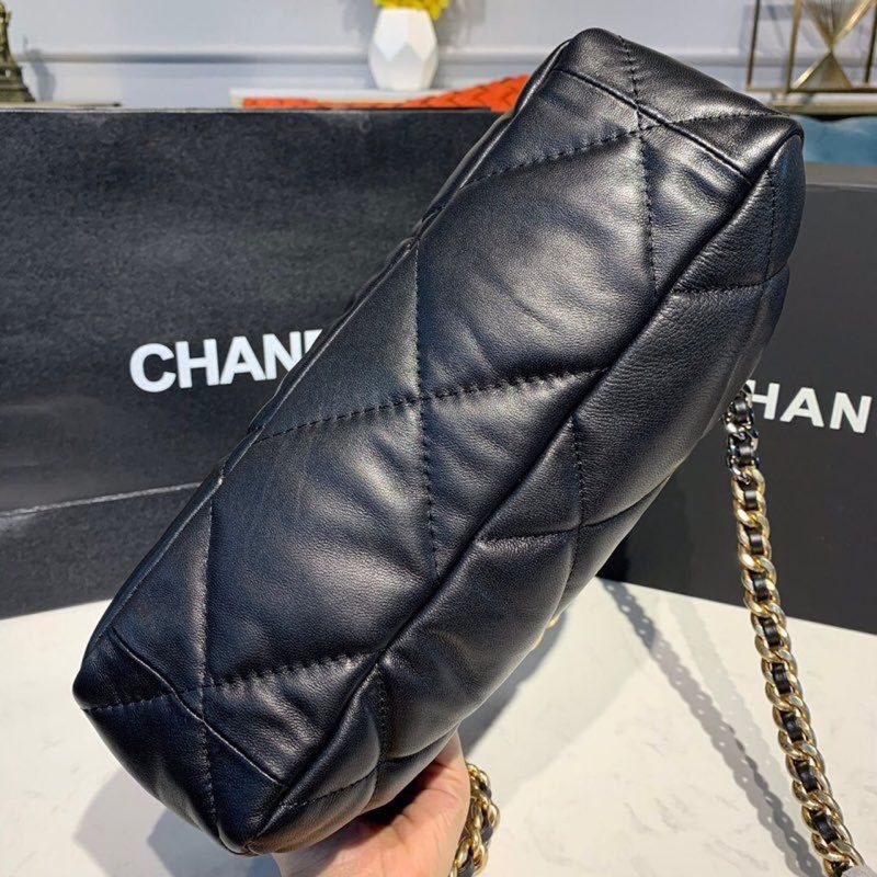 CHL 19 HandBag Black For Women 11.8in/30cm - Image 7