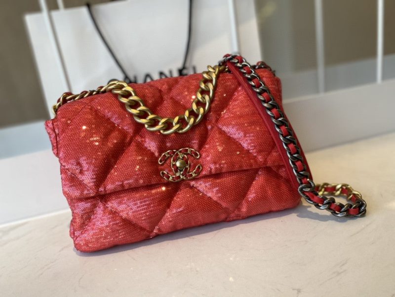 CHL 19 Flap Bag Gold Hardware Red For Women, Women’s Handbags, Shoulder Bags 10.2in/26cm AS1160
