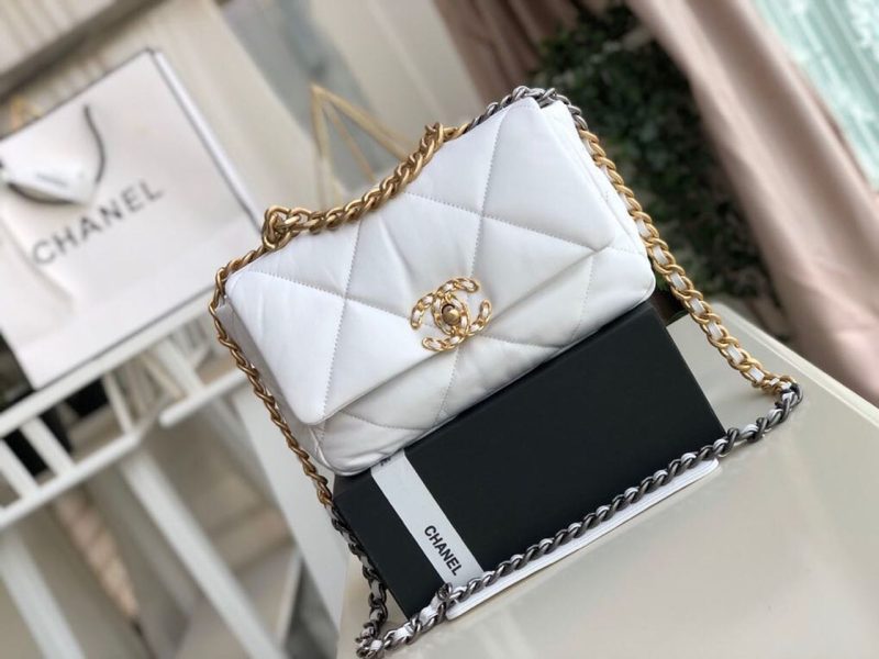 CHL 19 HandBag White For Women 10.1in/26cm AS1160 - Image 2