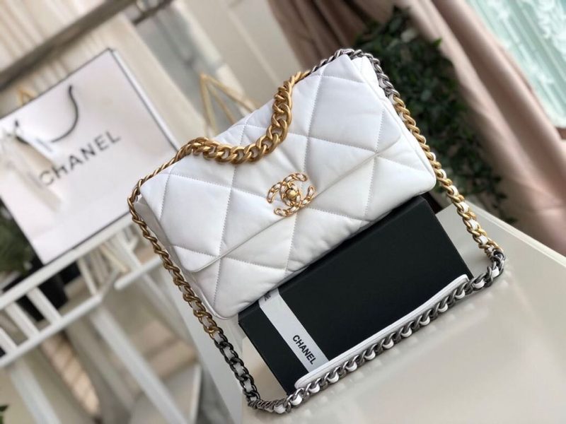 CHL 19 HandBag White For Women 11.8in/30cm - Image 2