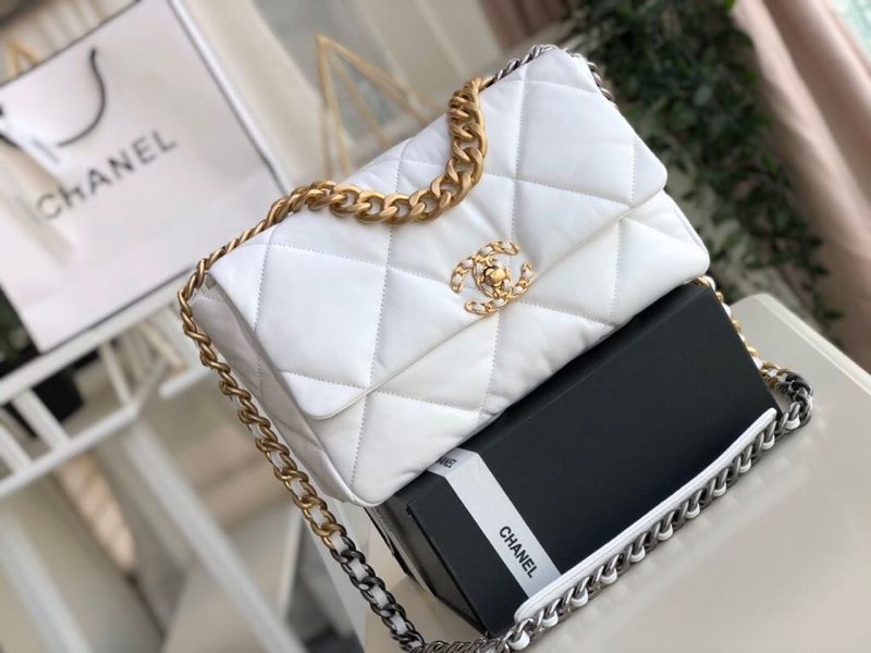 CHL 19 HandBag White For Women 11.8in/30cm - Image 4