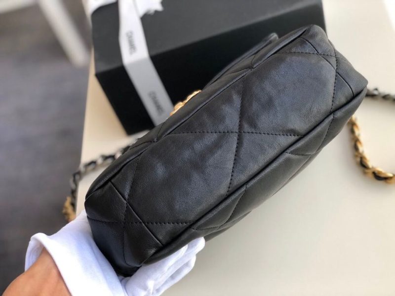 CHL 19 HandBag Black For Women 10.1in/26cm AS1160 - Image 4