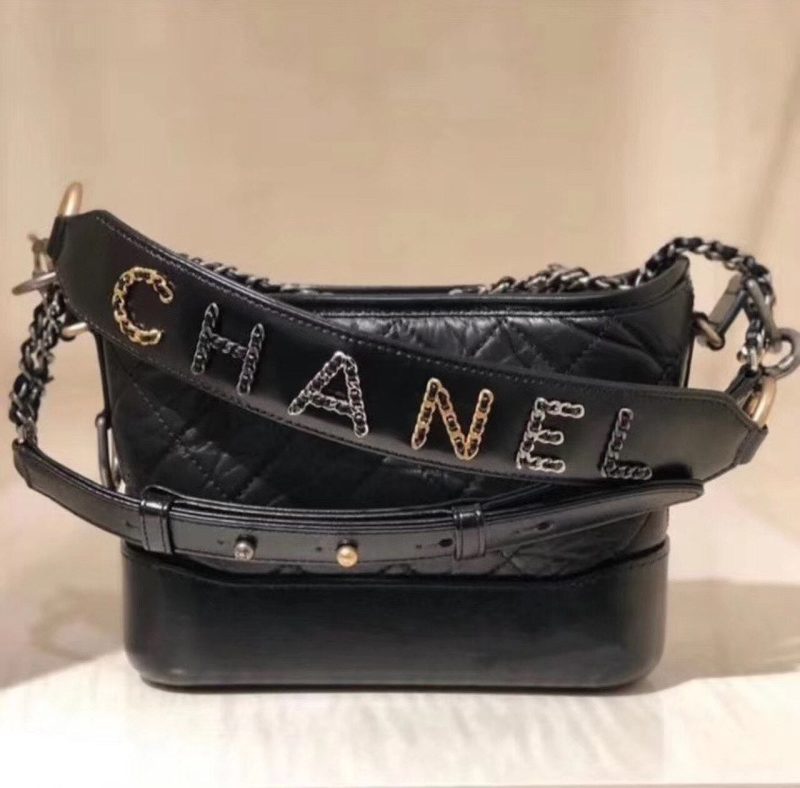 CHL Gabrielle Hobo Bag 20cm Aged Calfskin Leather Spring/Summer Act 2 Collection, Black - Image 3