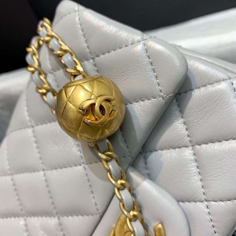CHL Classic Flap With Chain With CHL Details On Strap Bag 17cm/7inch Gold Hardware Grey - Image 5