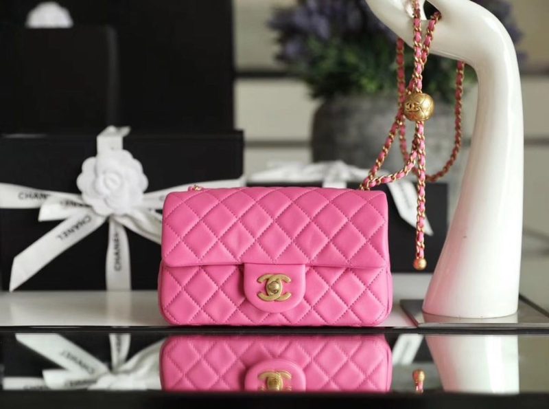 CHL Classic Flap With Chain With CHL Ball On Strap Bag 20cm Gold Toned Hardware Lambskin Leather Spring/Summer Collection, Pink - Image 6