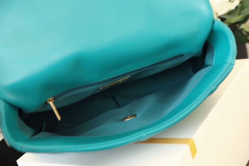 CHL 19 Handbag 26cm Teal For Women AS1160 - Image 6