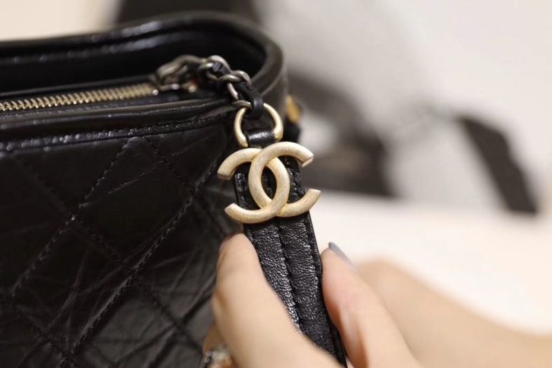 CHL Gabrielle Hobo Bag 20cm Aged Calfskin Leather Spring/Summer Act 1 Collection,  Black - Image 10