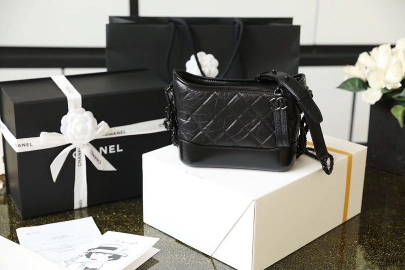 CHL Gabrielle Hobo Bag 20cm Aged Calfskin Leather Spring/Summer Act 1 Collection, So Black - Image 3