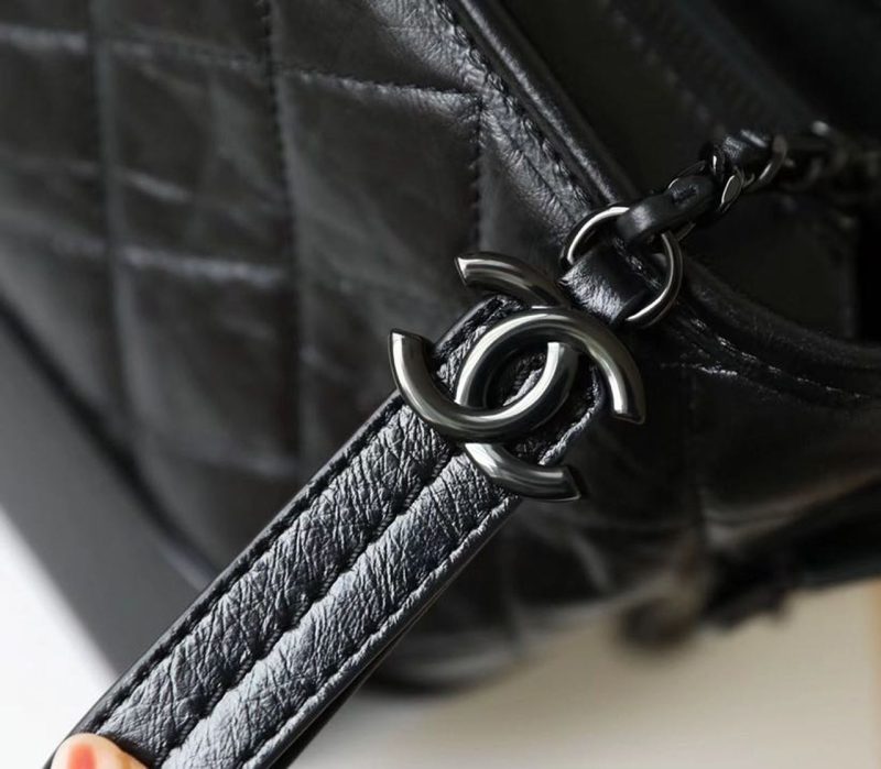CHL Gabrielle Hobo Bag 20cm Aged Calfskin Leather Spring/Summer Act 1 Collection, So Black - Image 7