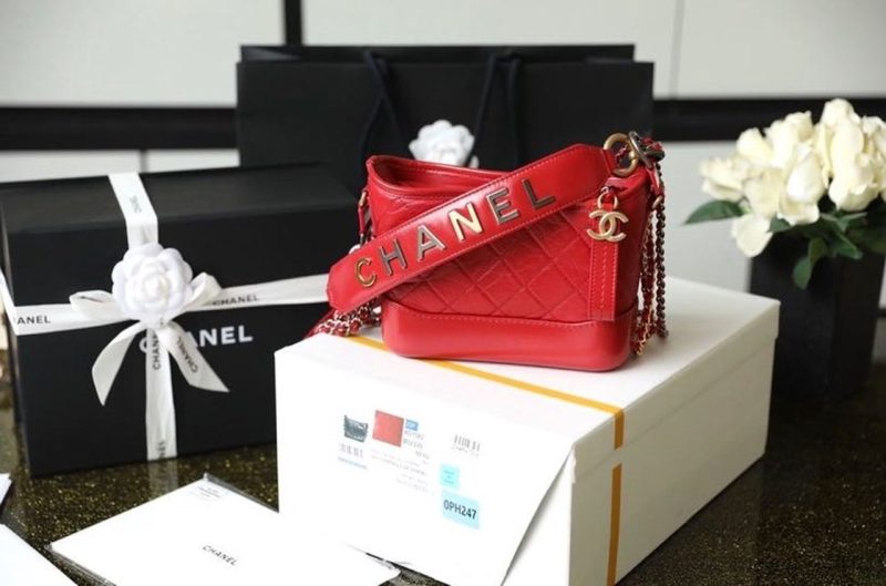 CHLGabrielle Small Hobo Bag Red For Women 7.8in/20cm A91810 - Image 2