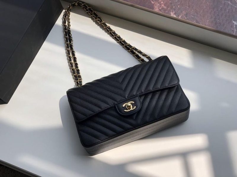 CHL Chevron Classic Handbag Gold Toned Hardware Black For Women, Women’s Bags, Shoulder And Crossbody Bags 10.2in/26cm - Image 3