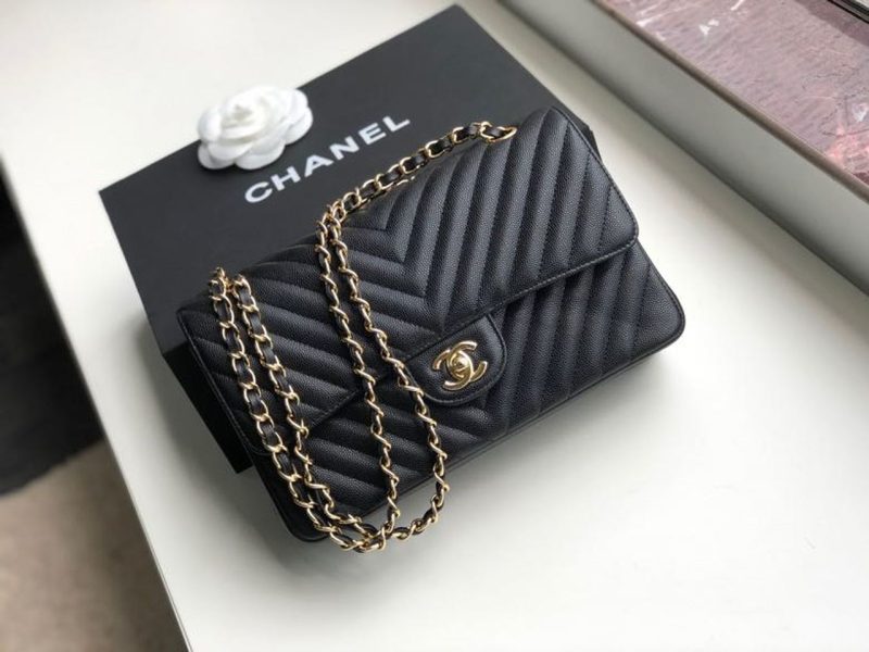 CHL Chevron Classic Handbag Gold Toned Hardware Black For Women, Women’s Bags, Shoulder And Crossbody Bags 10.2in/26cm - Image 9