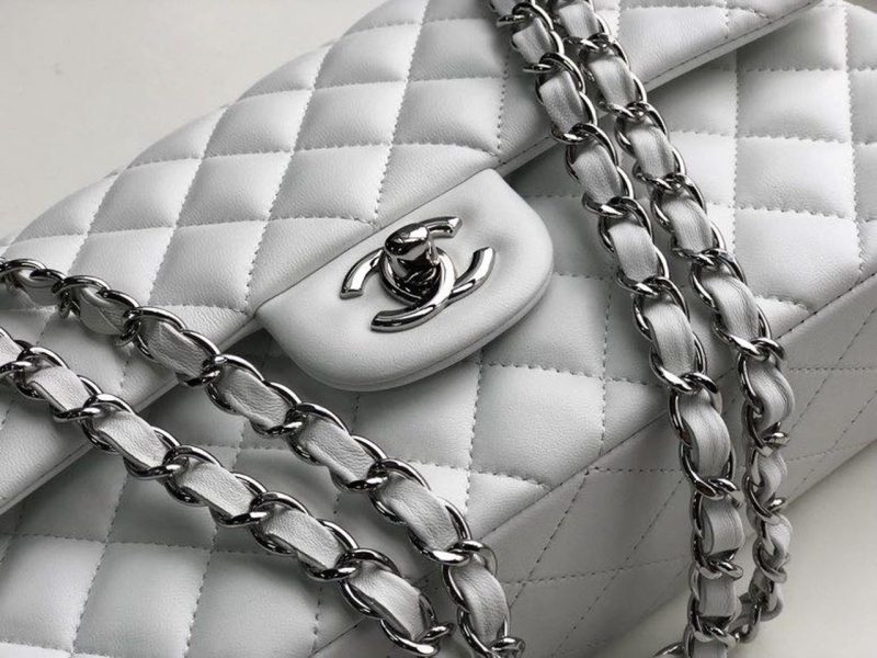 CHL Classic HandBag White For Women 9.9in/25.5cm A01112 - Image 9