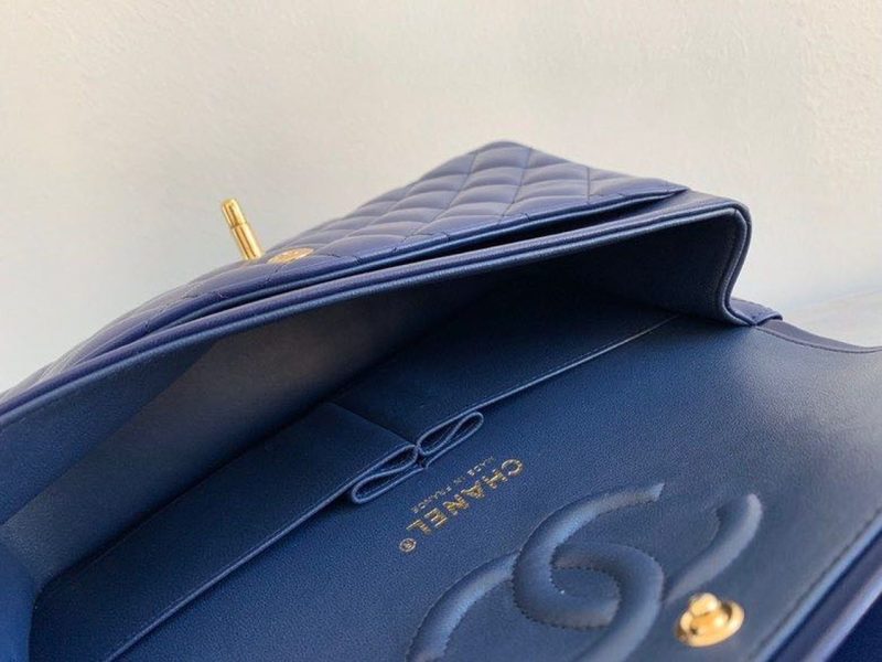CHL Classic HandBag Navy Blue For Women 9.9in/25.5cm A01112 - Image 7