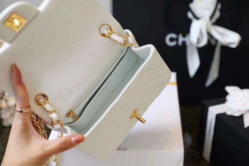 CHL Classic Mini Flap Bag Golden Hardware White For Women 6.6in/17cm A35200 - Image 9