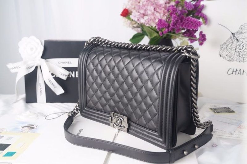 CHL LeBoy Bag 28cm Lambskin Leather Antique Silver Hardware Spring/Summer Collection, Black - Image 3