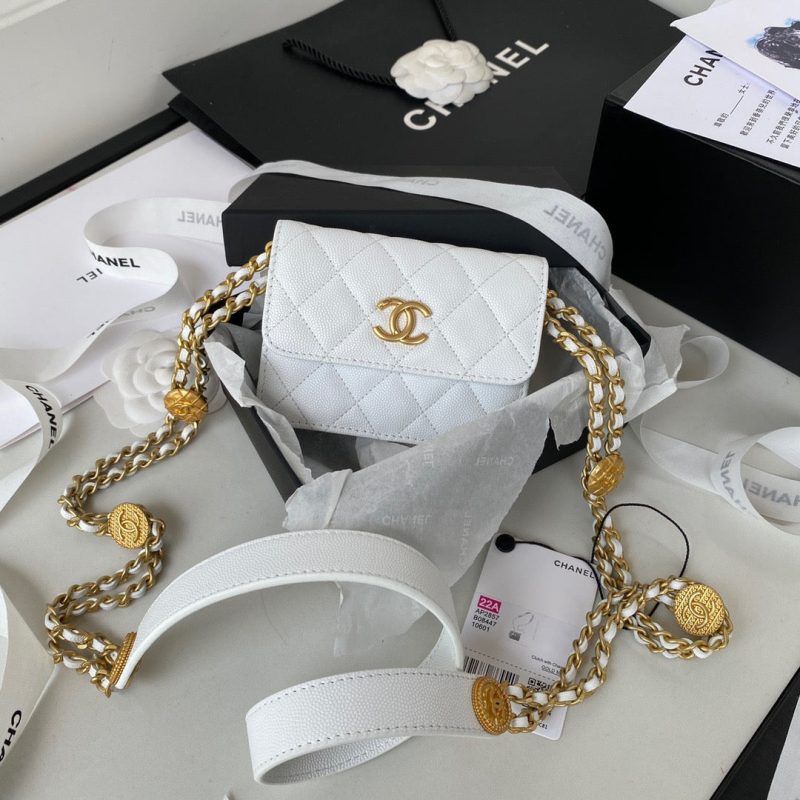 CHL Clutch With Chain Gold Hardware Grained Shinny White For Women, Women’s Handbags, Shoulder Bags 4.7in/12cm AP2857