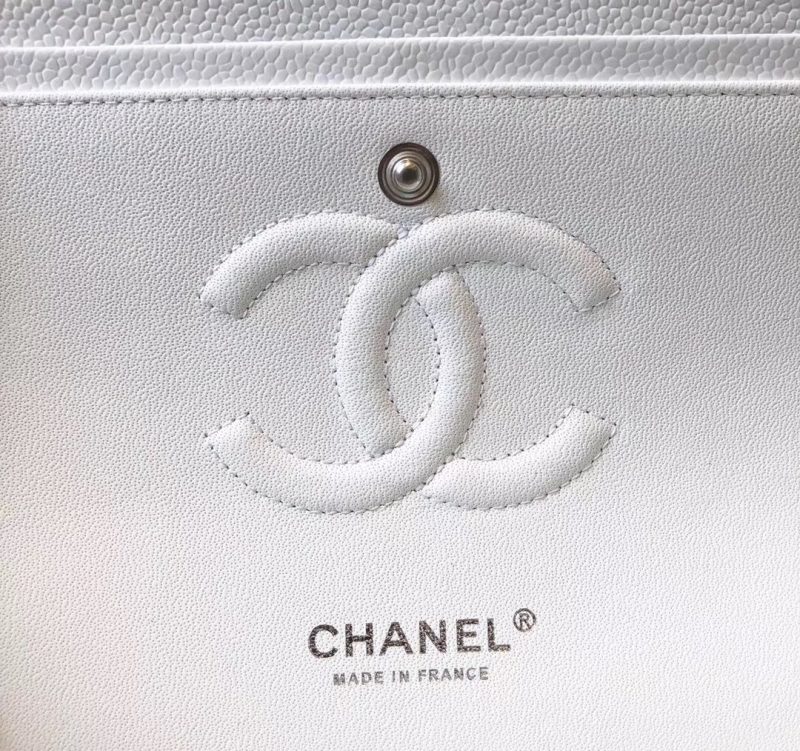 CHL Classic Medium Flapbag Silver Hardware White 10in/25.5cm - Image 5