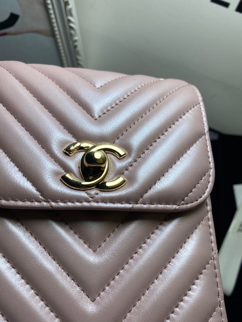 CHL Chevron Trendy CHL Phone Light Purple Bag For Women 18cm/7in - Image 5