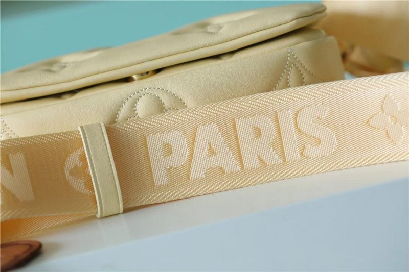 LV Wallet On Strap Bubblegram Monogram In Wallets and Small Leather Goods For Women Banane Yellow 7.9in/20cm LV M81400 - Image 4