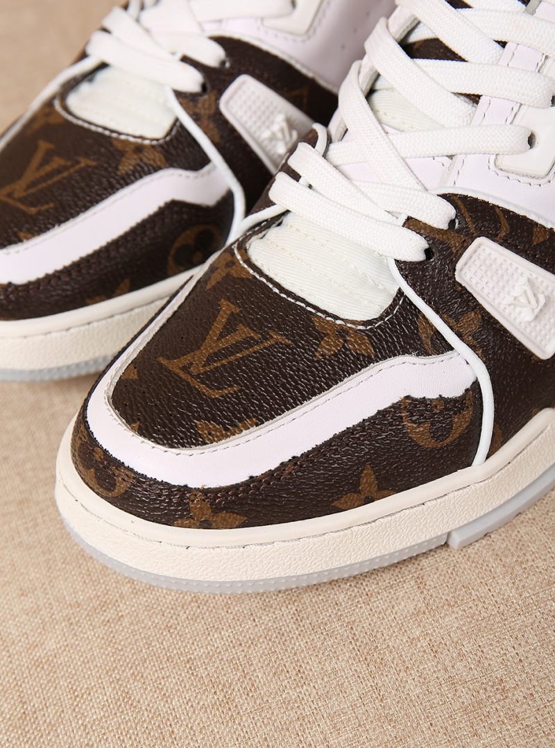 LUV SurfaCN In CNnogram Sneaker - Image 4