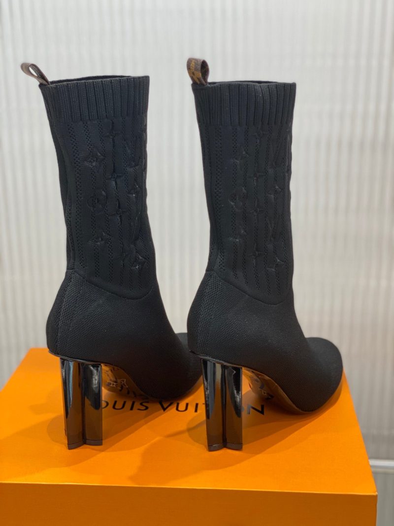 New Collection  LUV BOOTS 047 - Image 2