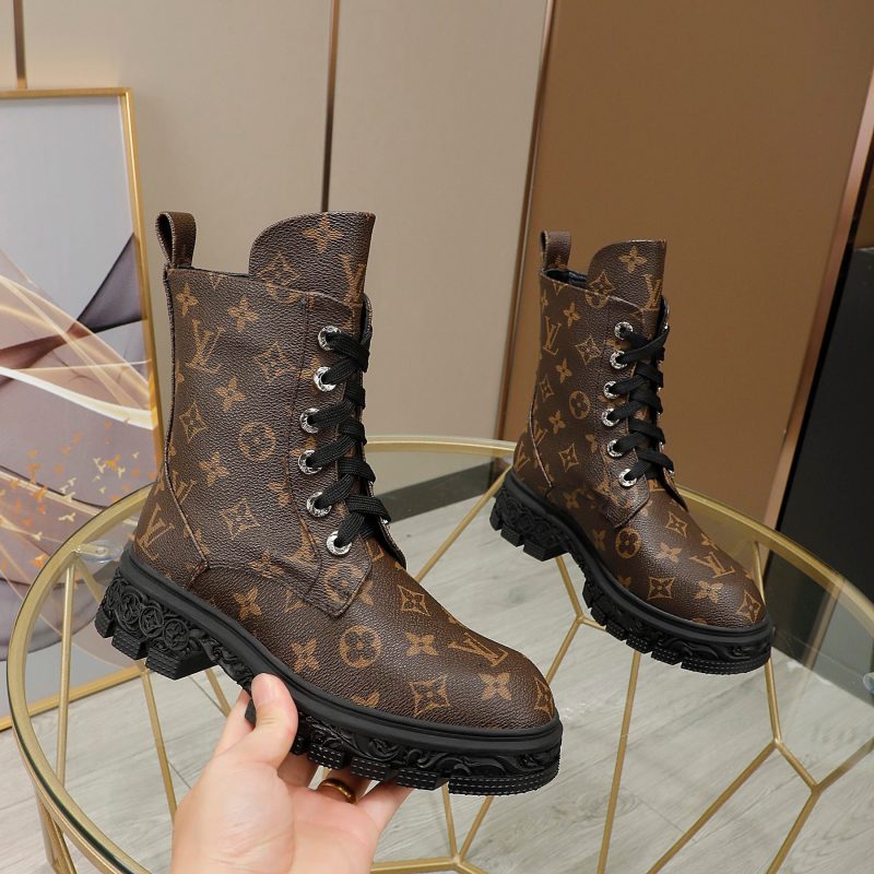 New Collection  LUV BOOTS 039 - Image 2