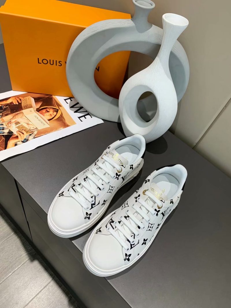 LUV Time Out Black Sneaker - Image 3