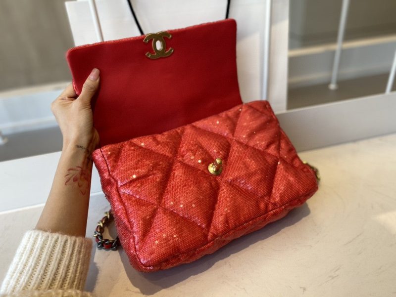 CHL 19 Flap Bag Gold Hardware Red For Women, Women’s Handbags, Shoulder Bags 10.2in/26cm AS1160 - Image 5