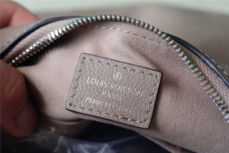 LV Why Knot MM Mahina Galet Beige For Women,  Shoulder And Crossbody Bags 13.4in/34cm LV M20787 - Image 3