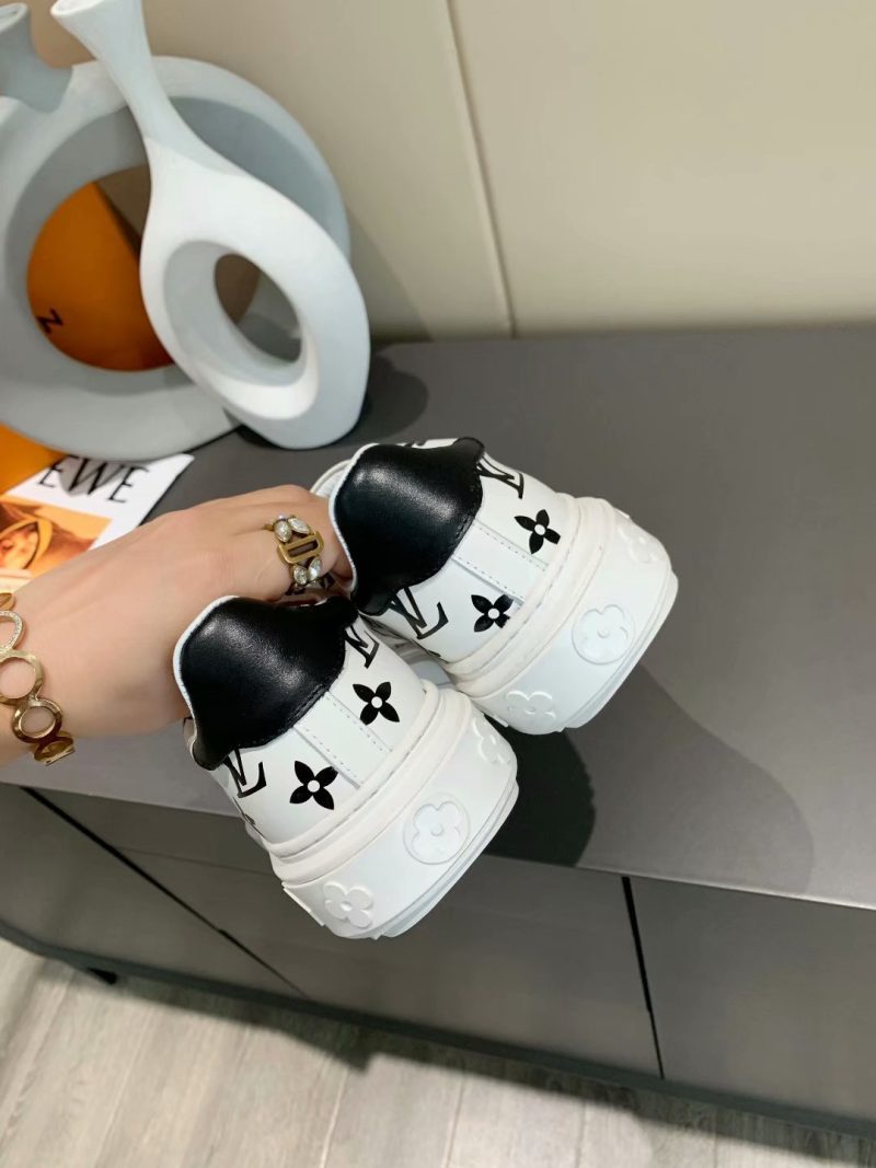 LUV Time Out Black Sneaker - Image 7