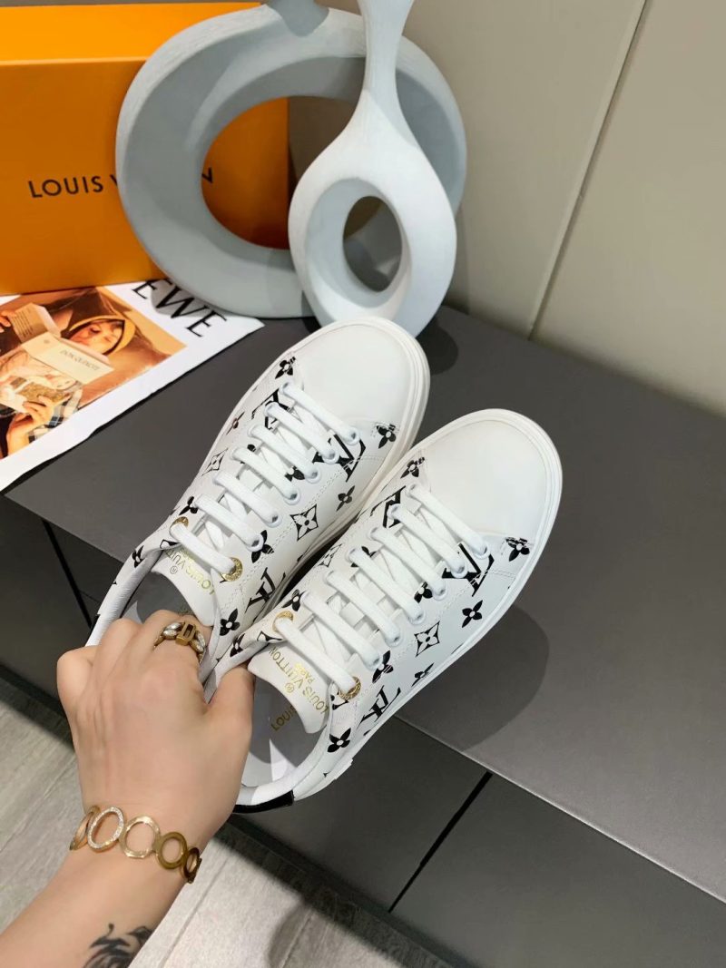 LUV Time Out Black Sneaker - Image 4
