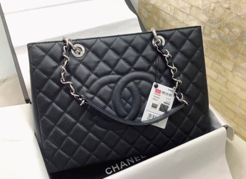 CHL Classic Tote Bag Silver Hardware Black For Women 13.3in/34cm - Image 9