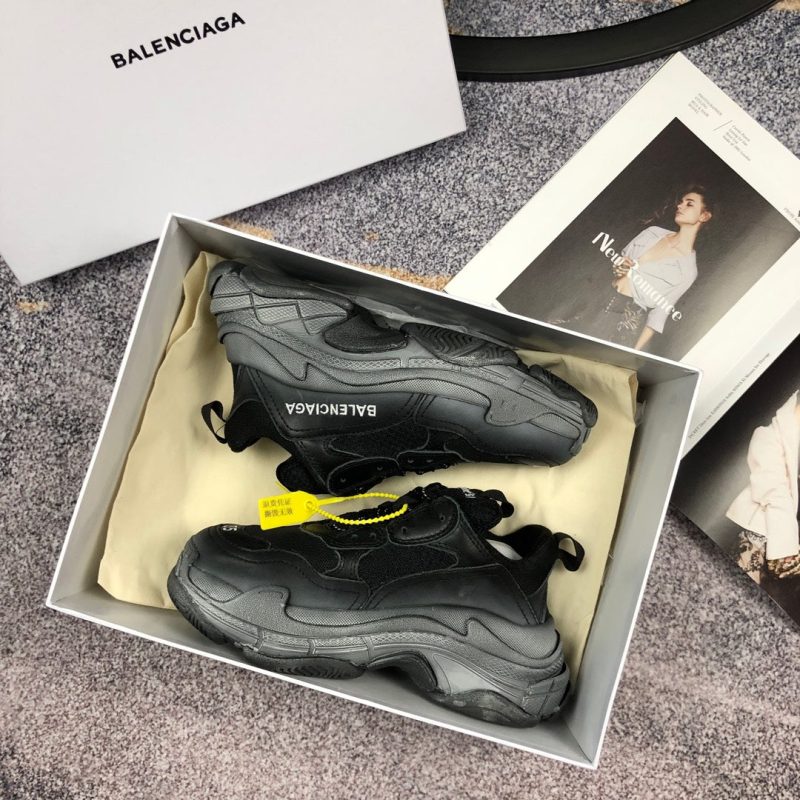 New Arrival Bla Sneaker 072 - Image 3