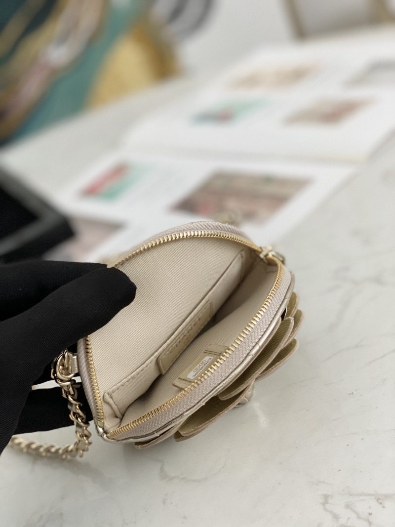 CHL Camellia Clutch With Chain Gold Bag For Women 11cm/4in - Image 7