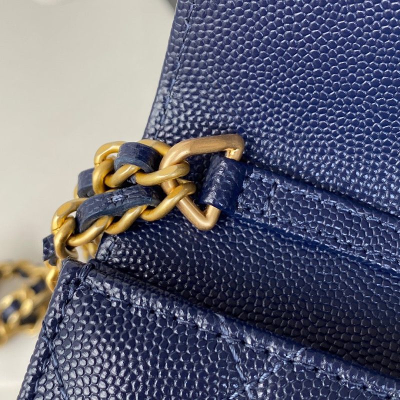 CHL Clutch With Chain Gold Hardware Grained Shinny Navy Blue For Women, Women’s Handbags, Shoulder Bags 4.7in/12cm AP2857 - Image 5
