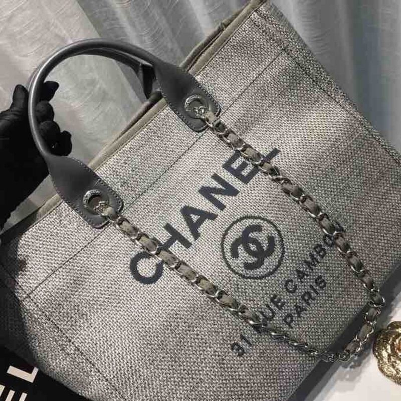 CHL Deauville Tote Tweed Canvas Bag Fall/Winter Collection, Light Grey/ Dark Grey For Women 15in/38cm - Image 5