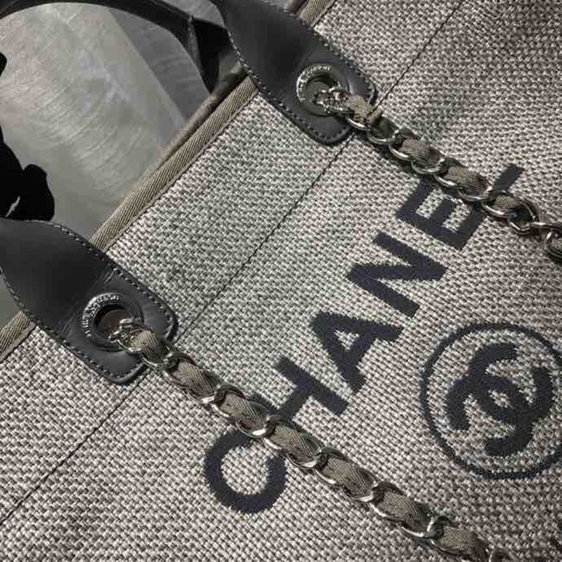 CHL Deauville Tote Tweed Canvas Bag Fall/Winter Collection, Light Grey/ Dark Grey For Women 15in/38cm - Image 7