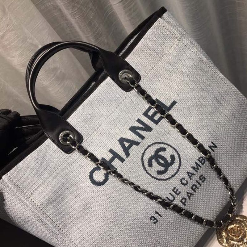 CHL Deauville Tote Canvas Bag Light Grey For Women, Women’s Handbags, Shoulder Bags 15in/38cm A66941 - Image 4