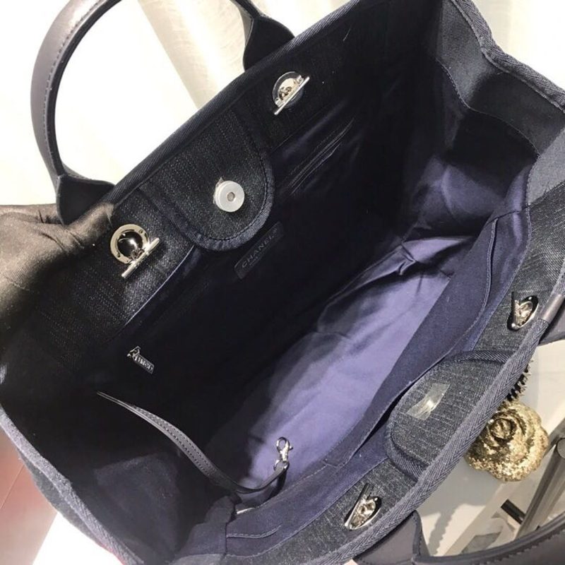 CHL Deauville Tote Canvas Bag Dark Blue Denim/White For Women 14.9in/38cm - Image 6