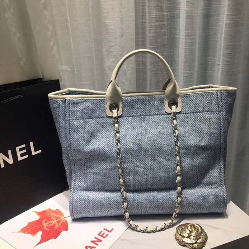 CHL Deauville Tote Canvas Bag Light Grey For Women, Women’s Handbags, Shoulder Bags 15in/38cm A66941 - Image 9