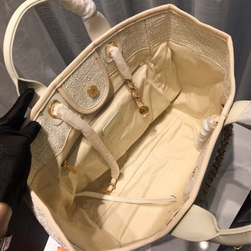 CHL Deauville Tote Tweed Canvas Bag Fall/Winter Collection, Beige/Cream/Gold/Multi For Women 15in/38cm - Image 8