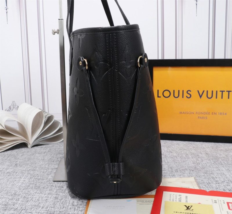 LVNeverfull Monogram Empreinte 32cm/ Black - Image 3