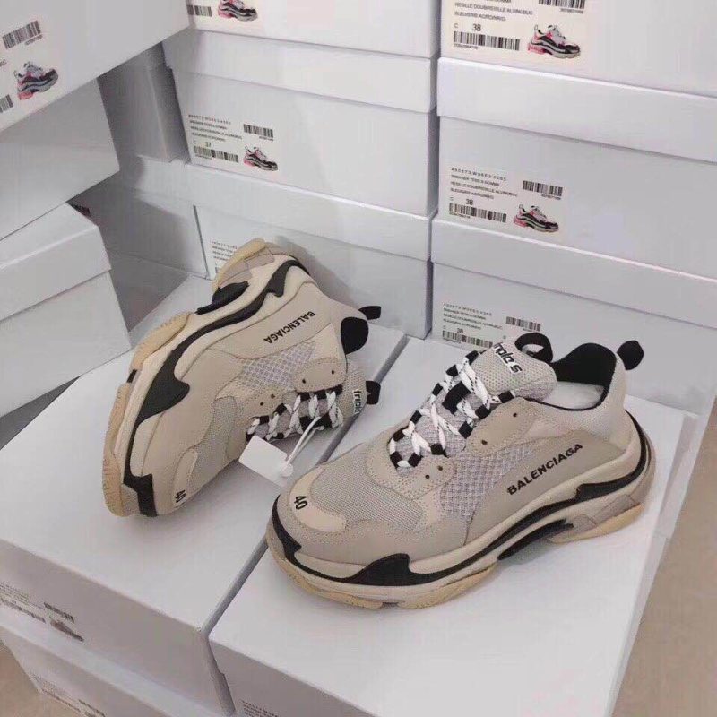 New Arrival Bla Sneaker 070 - Image 3