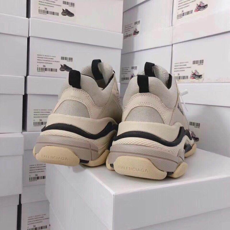 New Arrival Bla Sneaker 070 - Image 4