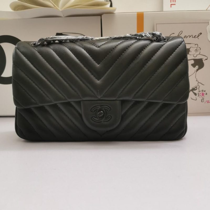 CHL Chevron Classic Handbag Black Hardware Black For Women, Women’s Bags, Shoulder And Crossbody Bags 10.2in/26cm - Image 4