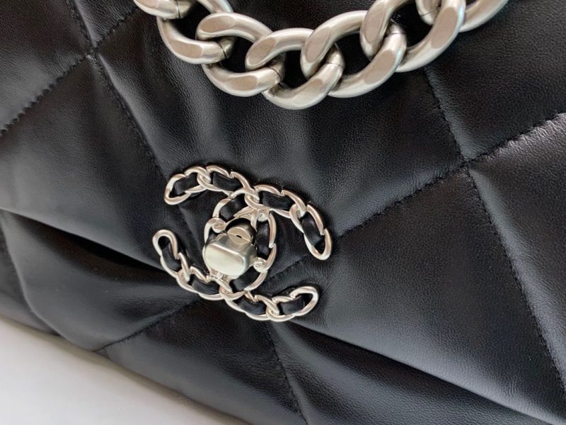 CHL Classic Flap Bag Black For Women 10.2in/26cm - Image 2